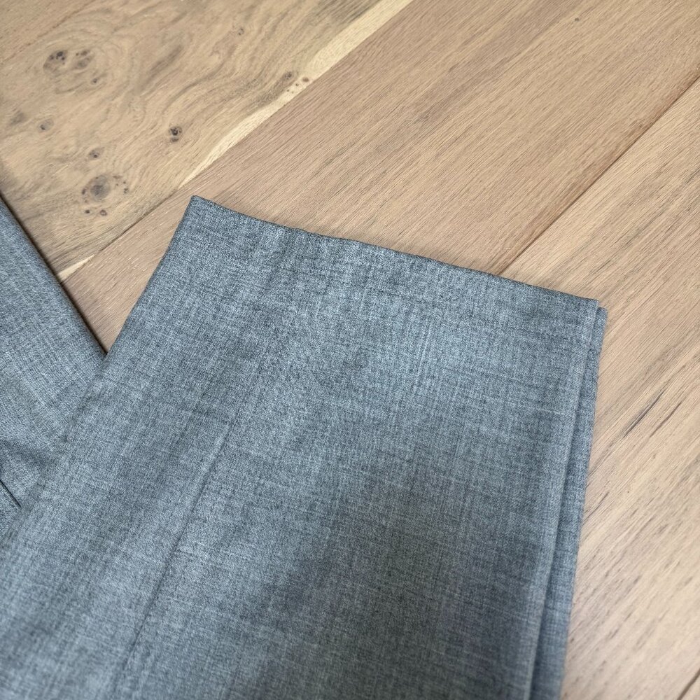 Theory Cropped Pants - Picture 3 of 9
